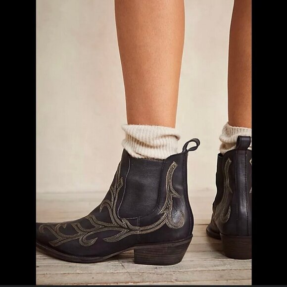 Free People | Boots Wayward Black Embroidered Western Booties - Picture 4 of 14